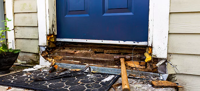 Broken Door Jamb Repair in West Palm Beach, FL