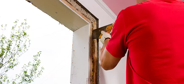Residential Accordion Door Repair in West Palm Beach, FL