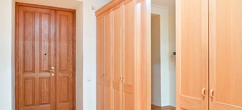 Glass Closet Door Repair in West Palm Beach, FL