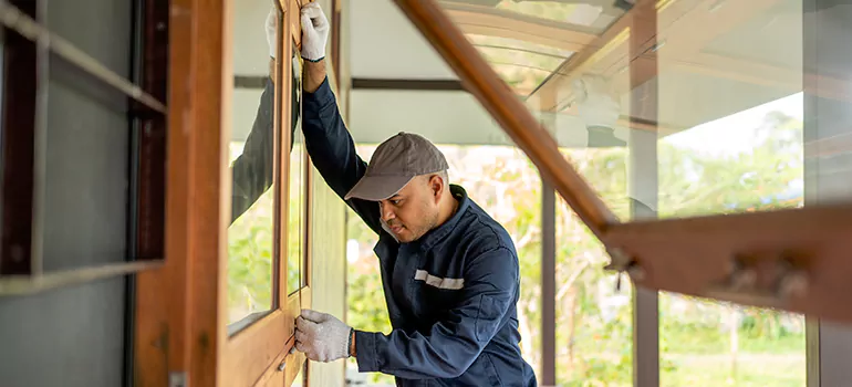 Double Hung Vinyl Window Sash Replacement in West Palm Beach, FL